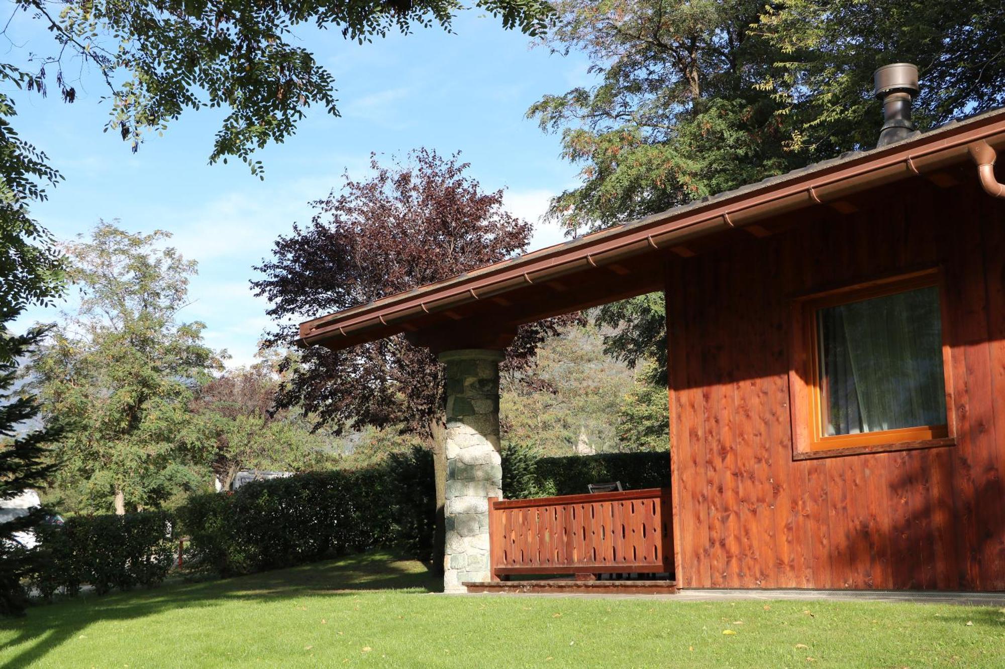 Lazy Bee Camping Village Aosta Zewnętrze zdjęcie